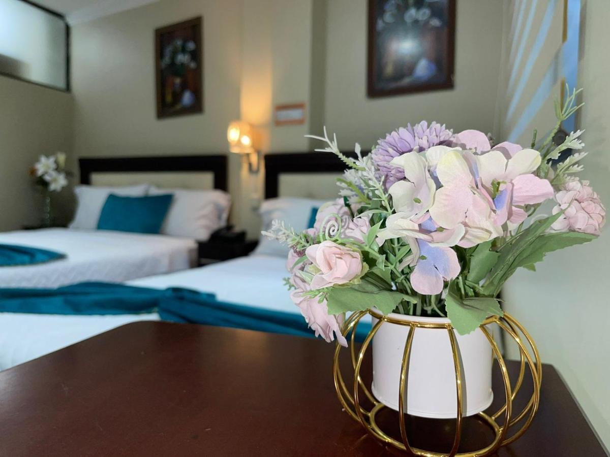 Hotel Virgen Del Cisne
